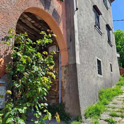 5 Le Mura. Il primo recinto difensivo